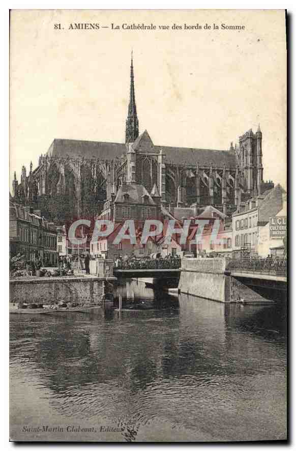 CPA Amiens La Cathedrale vue des bords de la Somme 