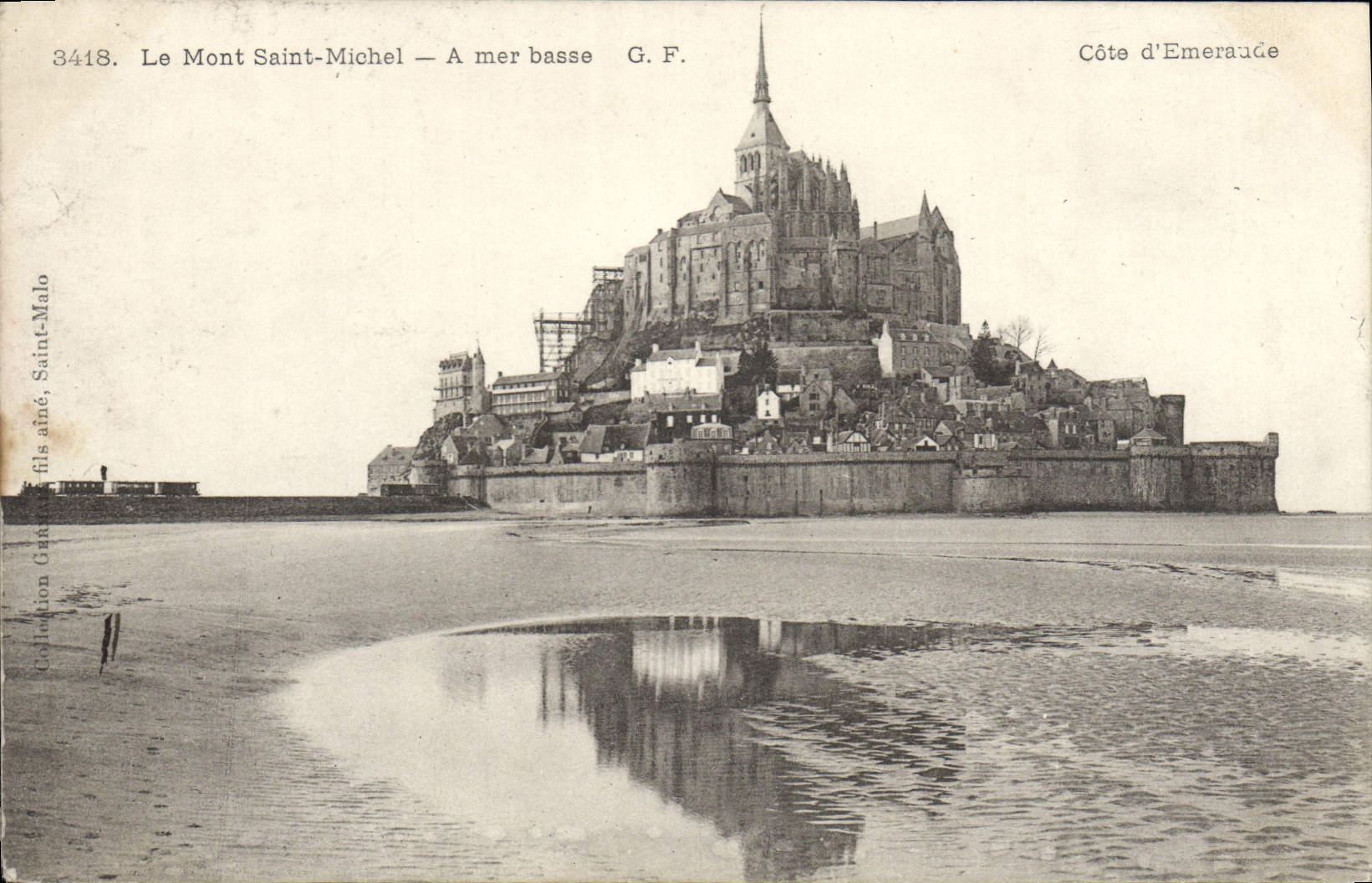 CPA Le Mont Saint Michel A mer basse 