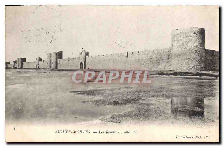 AIGUES-MORTES — Les Remparts, côté sud — Collections ND. Phot.