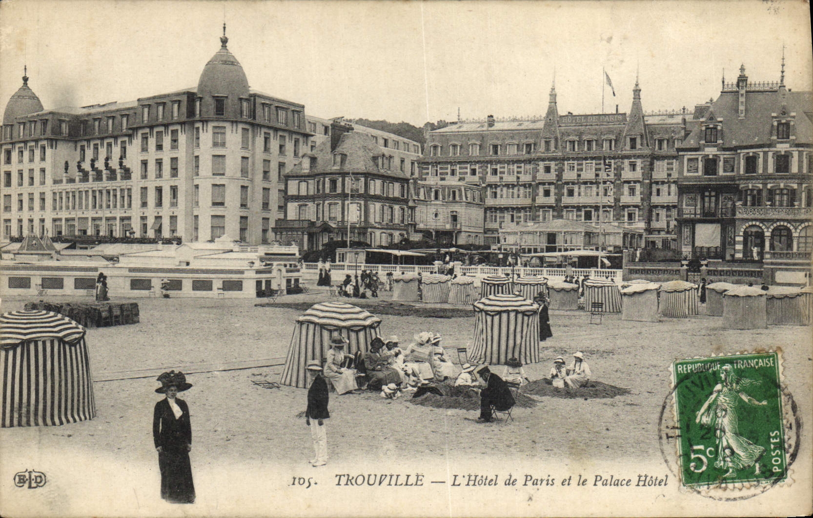 CPA Trouville L'Hotel de Paris et le Palace Hotel 