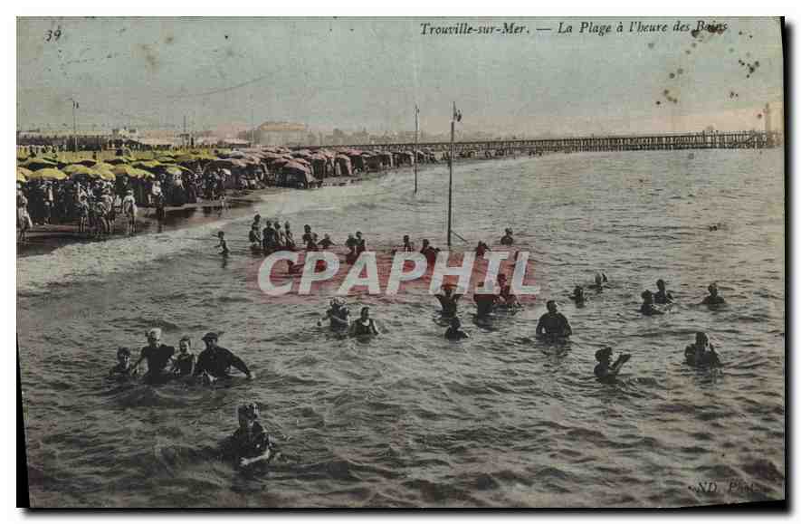 CPA Trouville sur Mer La Plage a l'heure des Bains 