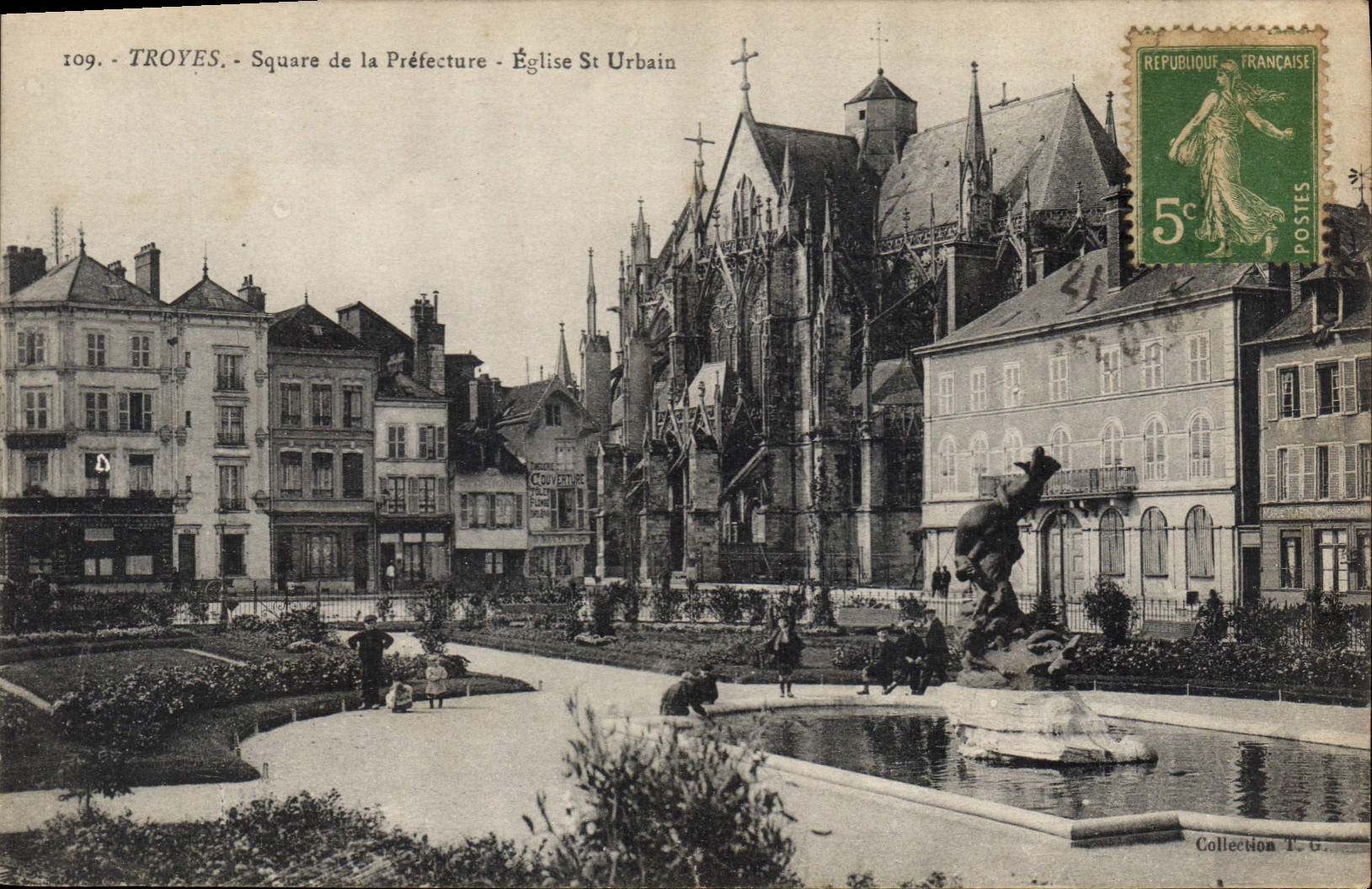 Troyes - Square de la Préfecture - Église St Urbain — Collection P. G.