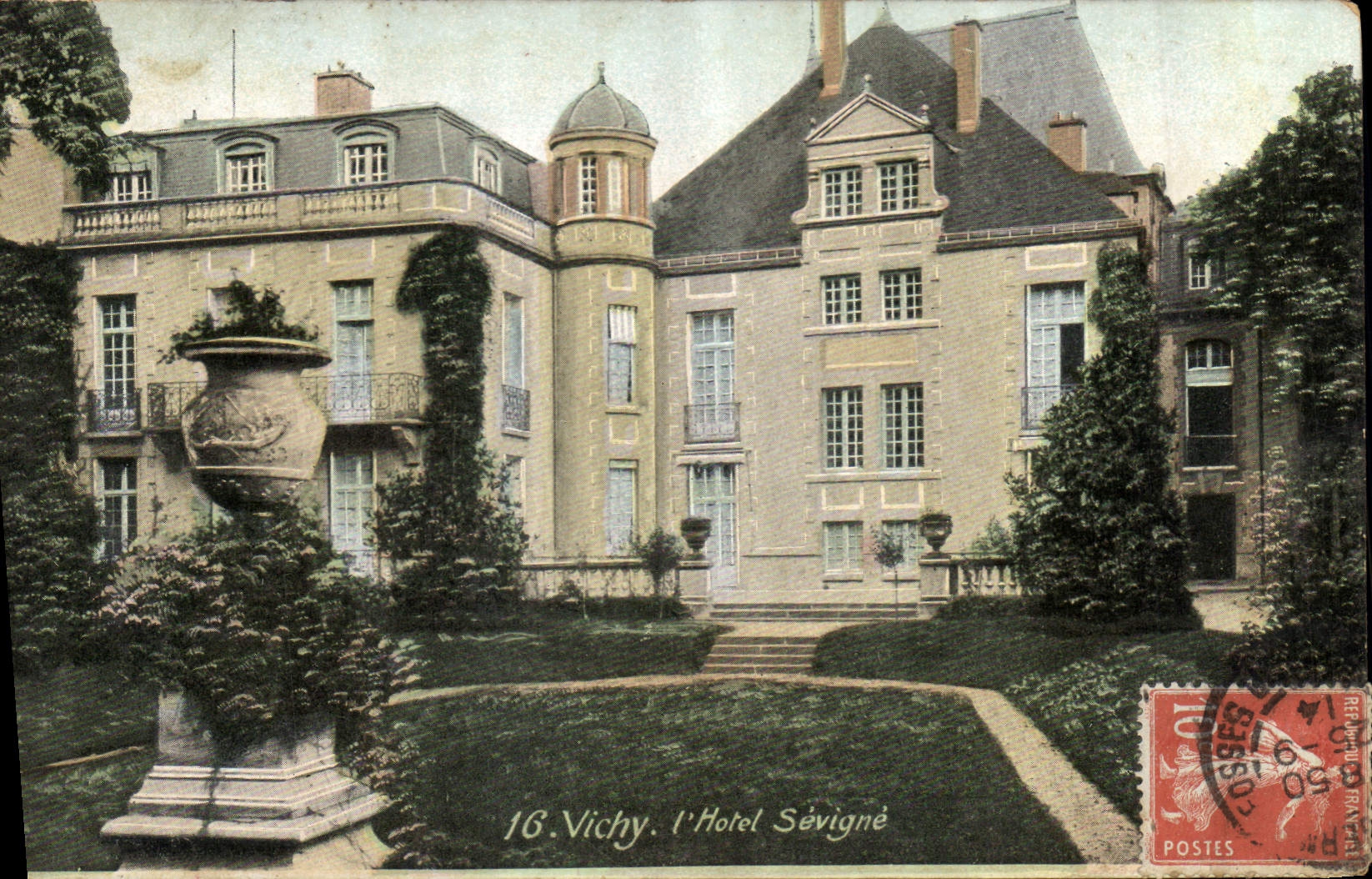 CPA Vichy L'Hotel Sevigne 