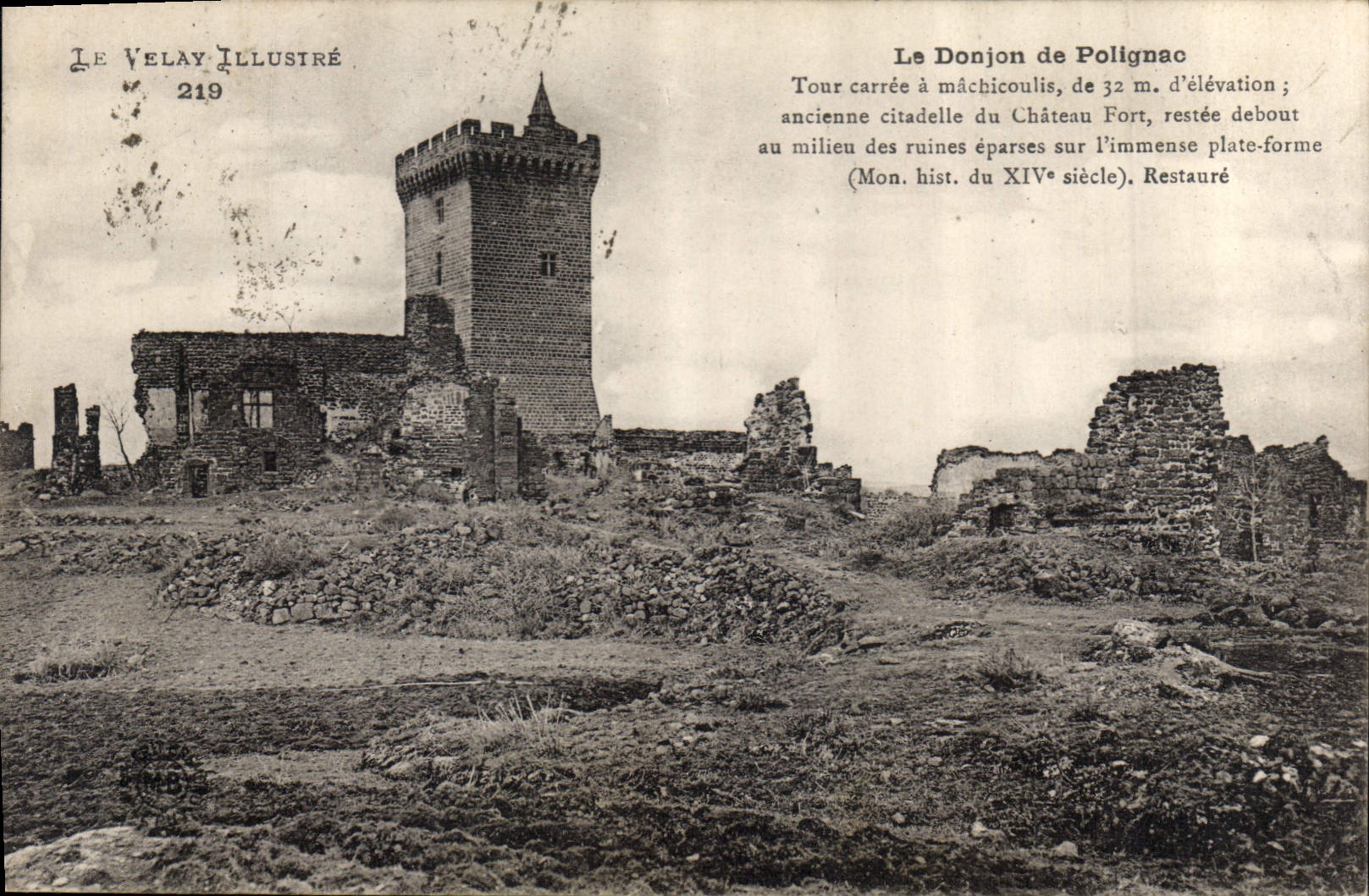 CPA Velay Illustre Le Donjon de Polignac Tour carree a machicoulis 