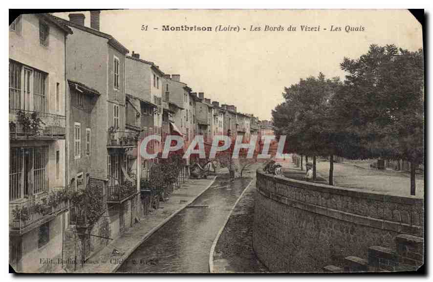 CPA Montbrison Loire Les Bords du Vizezi Les Quais 