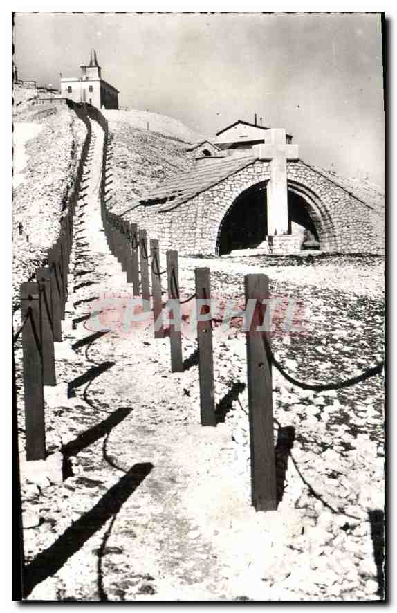 CPA Le Mont Ventoux La chapelle et le Batiment Militaire 