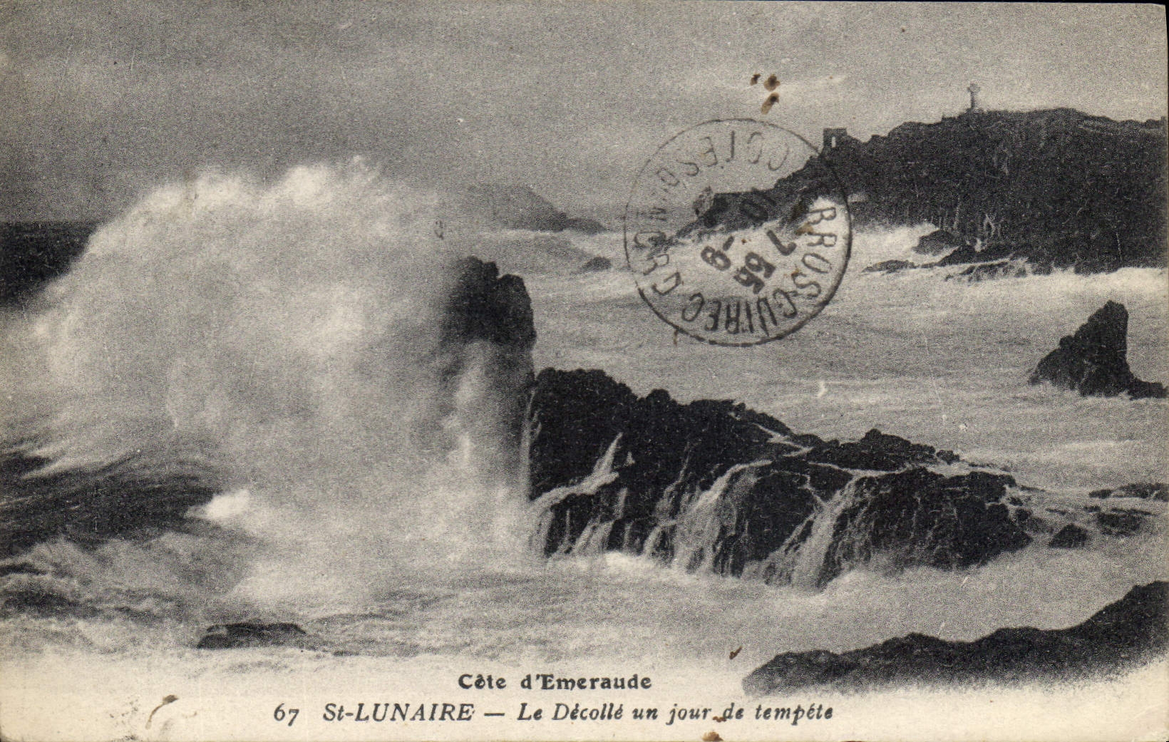 Côte d'Emeraude — Le Décollé un jour de tempête — St-Lunaire