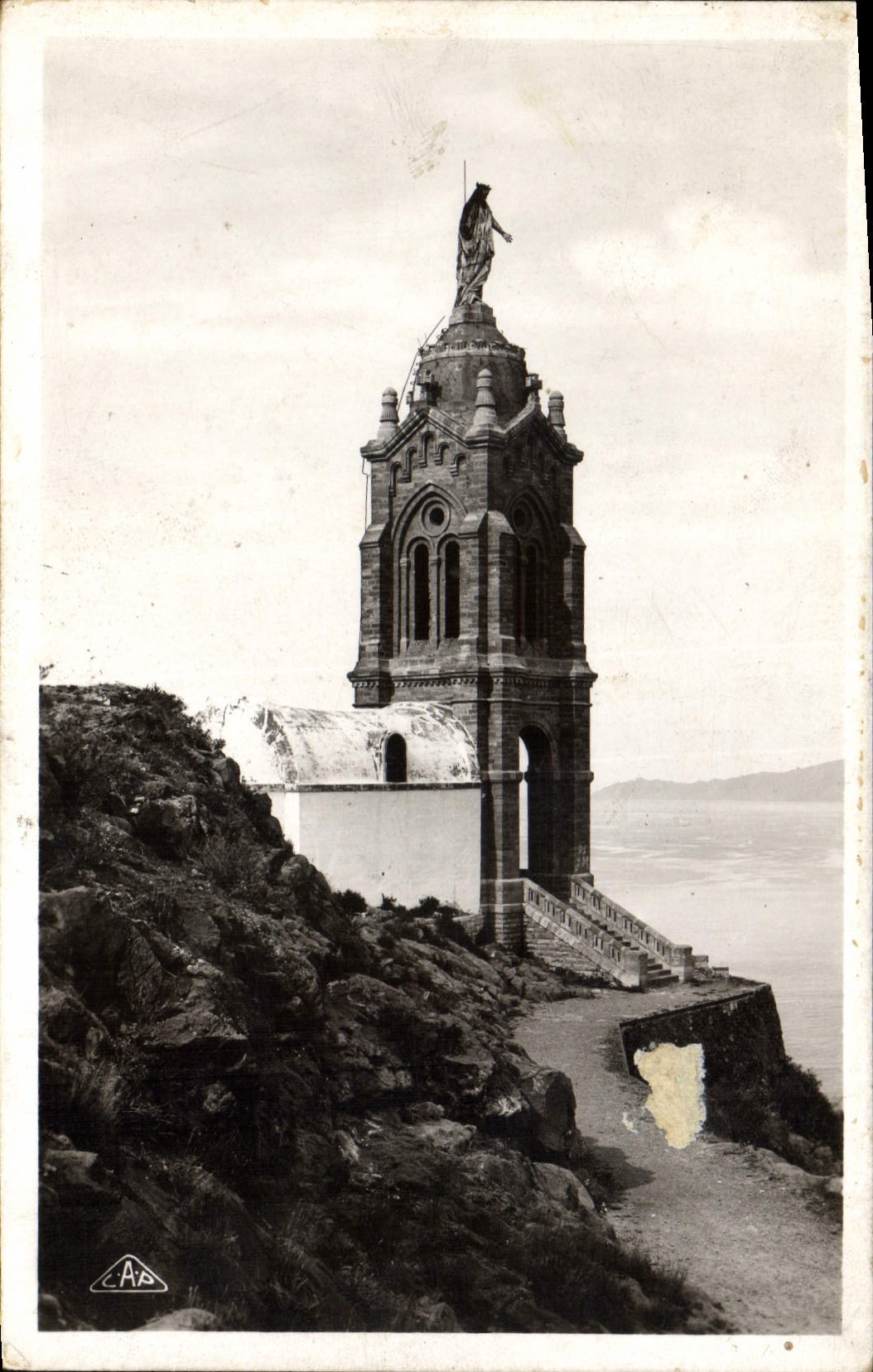 La chapelle de Santa Cruz — Oran — éditeur 'Real-Photo' n° 83