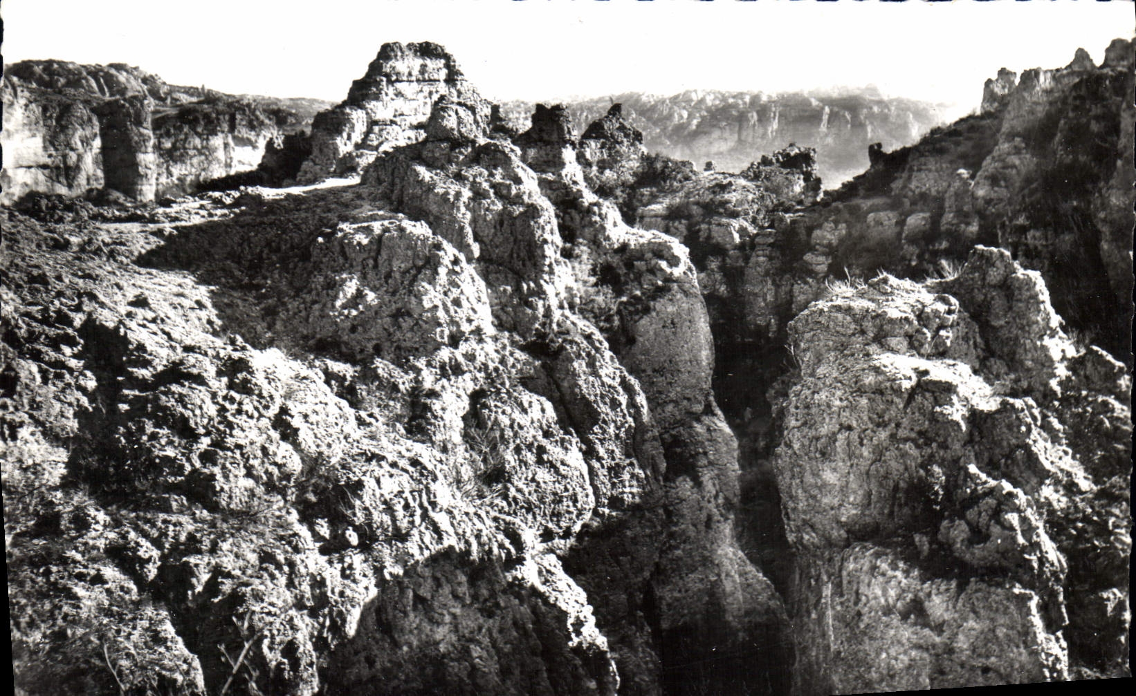CPA Environs de Lodeve Le Caylar Herault Les gorges de la Lergue 