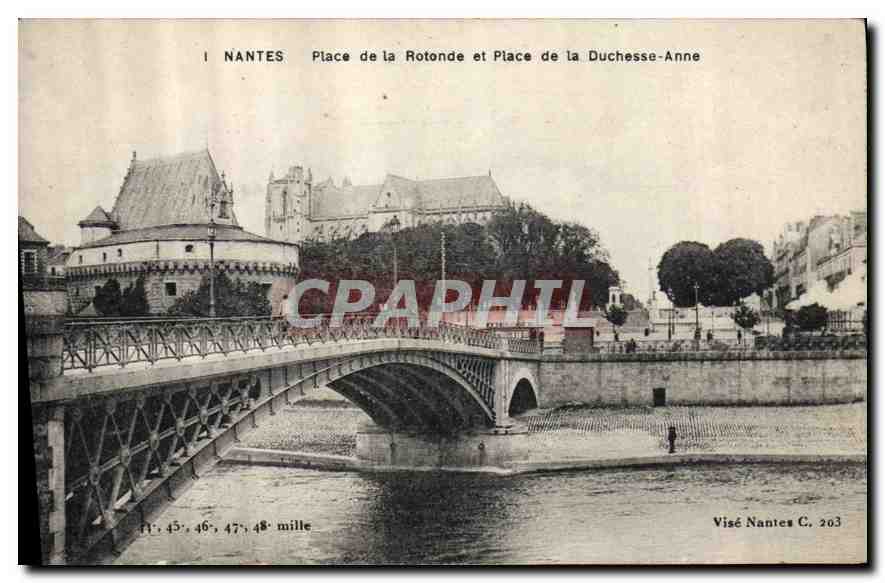 CPA Nantes Place de la Rotonde et Place de la Duchesse Anne 