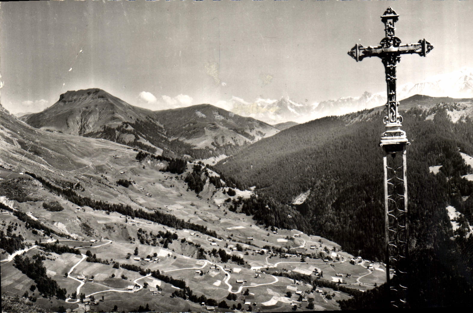 Col des Aravis — Vue de la Croix de Fer — Éditions G. BOUCHET, Annecy