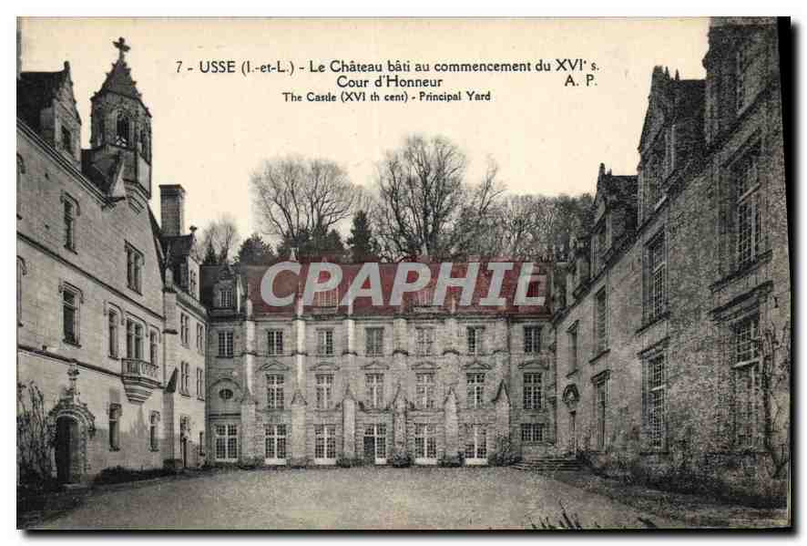 CPA Usse I et L Le Chateau bati au commencement du XVI Cour d'Honneur 