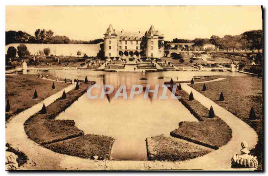Saint-Porchaire — Château de la Roche-Courbon — Éditeur: Editions Artistiques Raymond Bergevin, La Rochelle