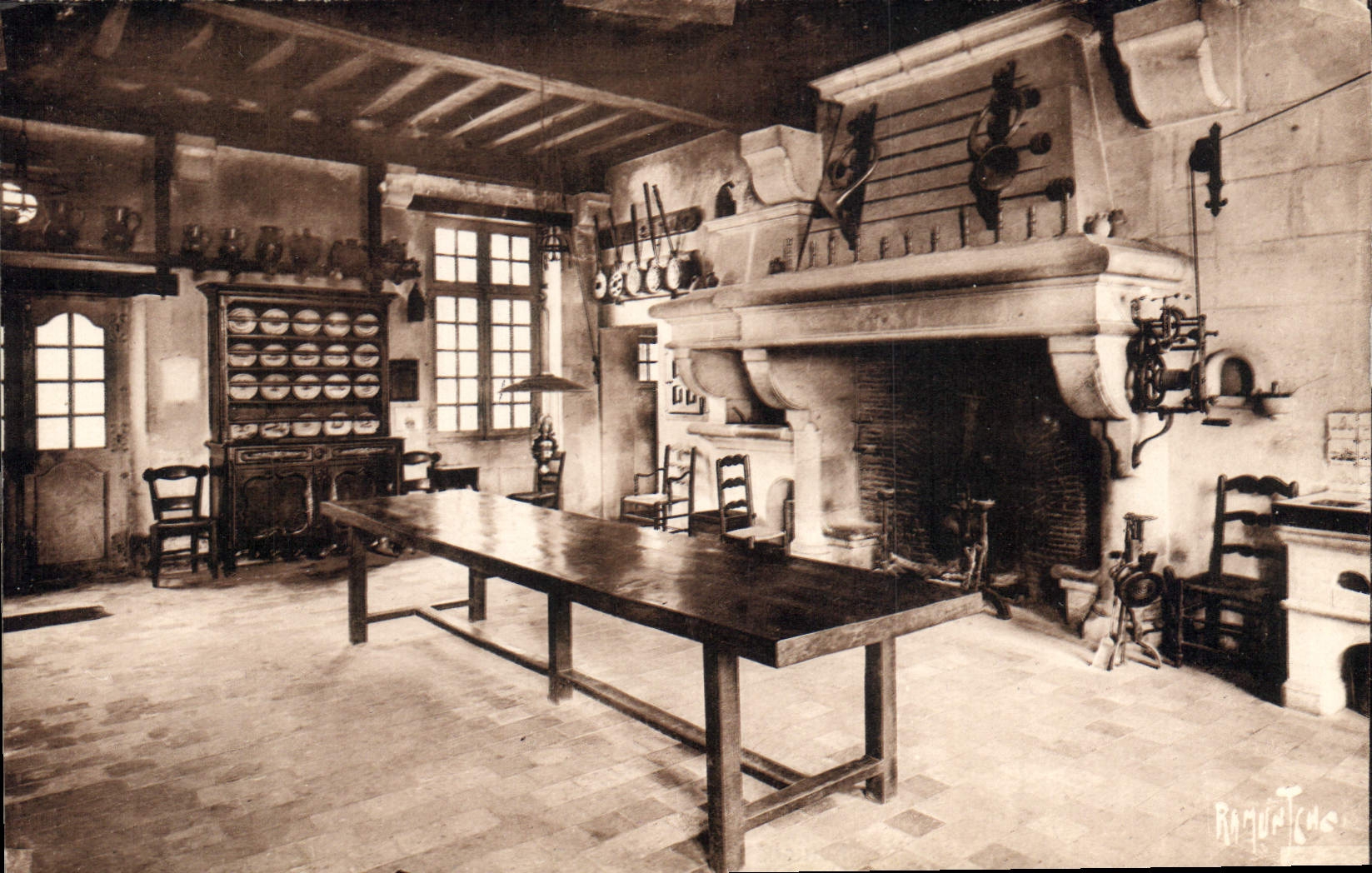 CPA Vieilles pierres et vieux chateaux d'Aunis et Saintonge Logis de la Vallee 
