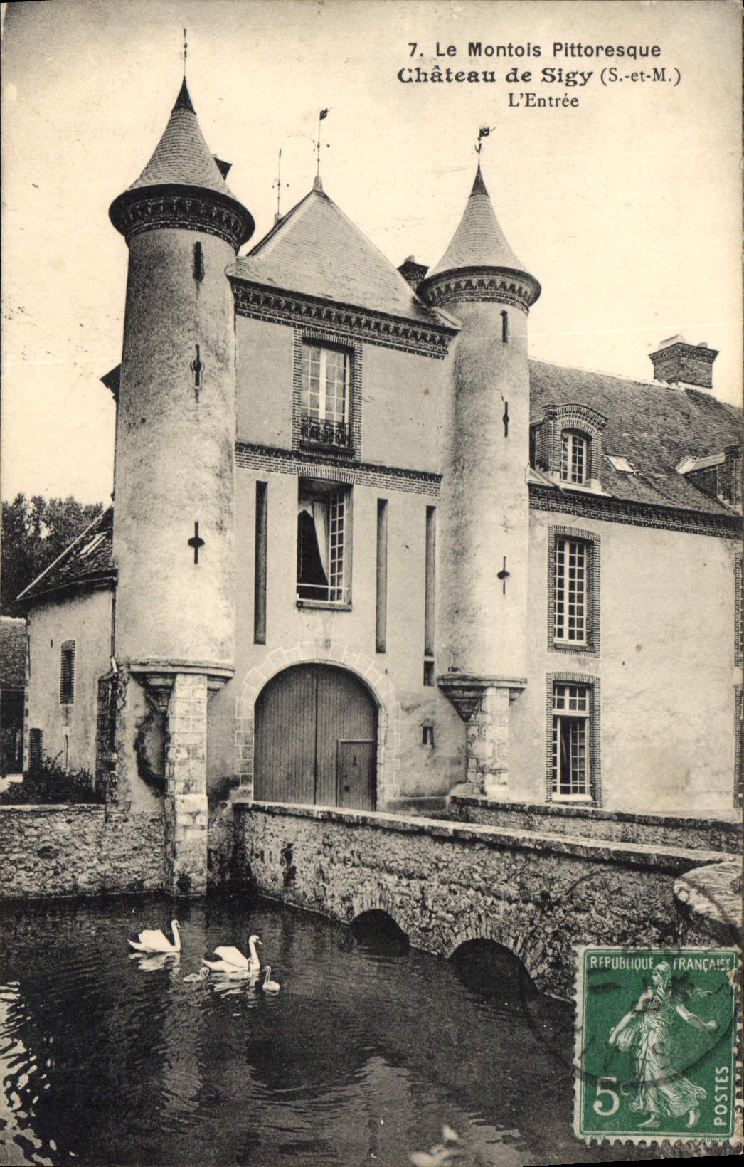 CPA Chateau de Sigy S et M L'Entree Le Montois Pittoresque 