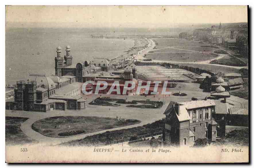 CPA Dieppe Le Casino et la Plage 