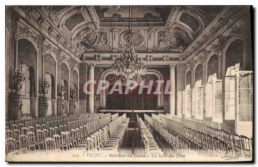 CPA Vichy Interieur du Casino La Salle des Fetes 