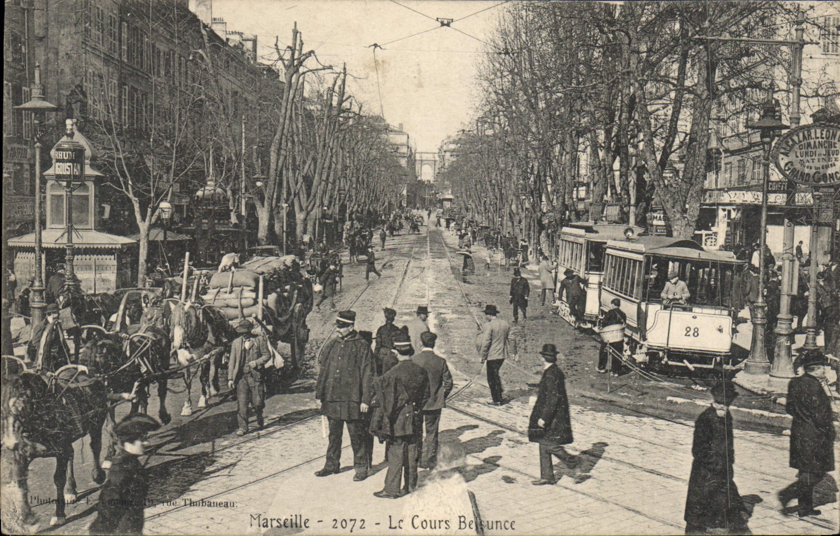 Marseille - 2072 - Le Cours Belleunce — Photographe F. Roustan, Rue Thubaneau