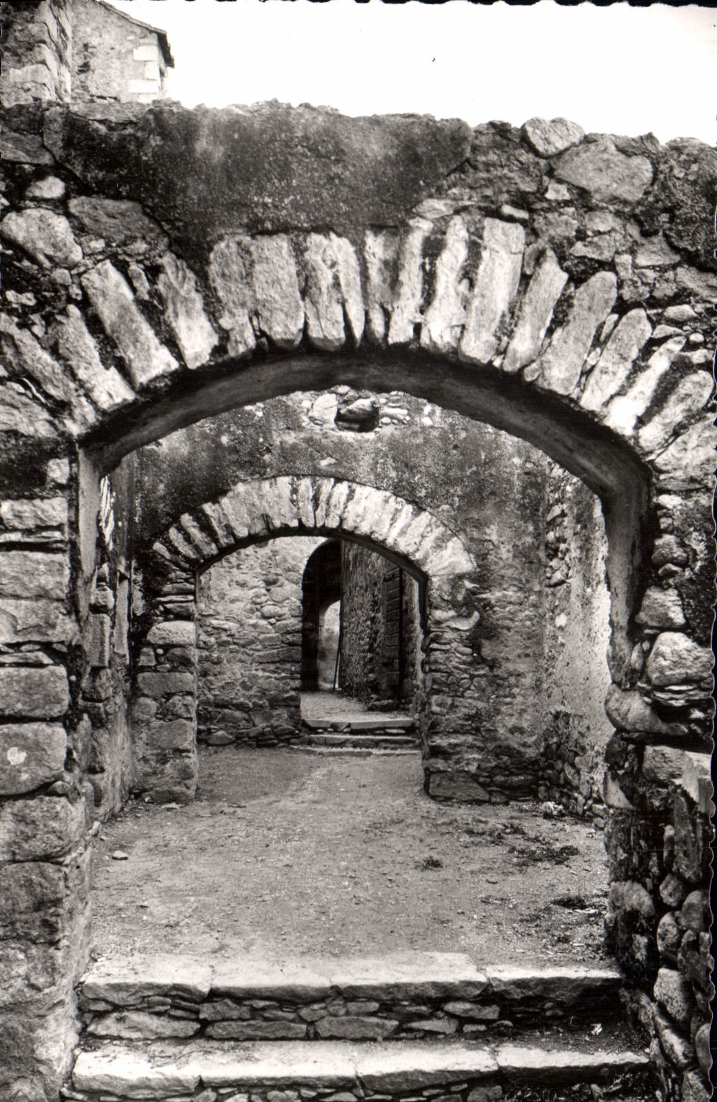 CPM Les Haut Vallespir Prats de Mollo La Preste P O Les remparts et le chemin de ronde 