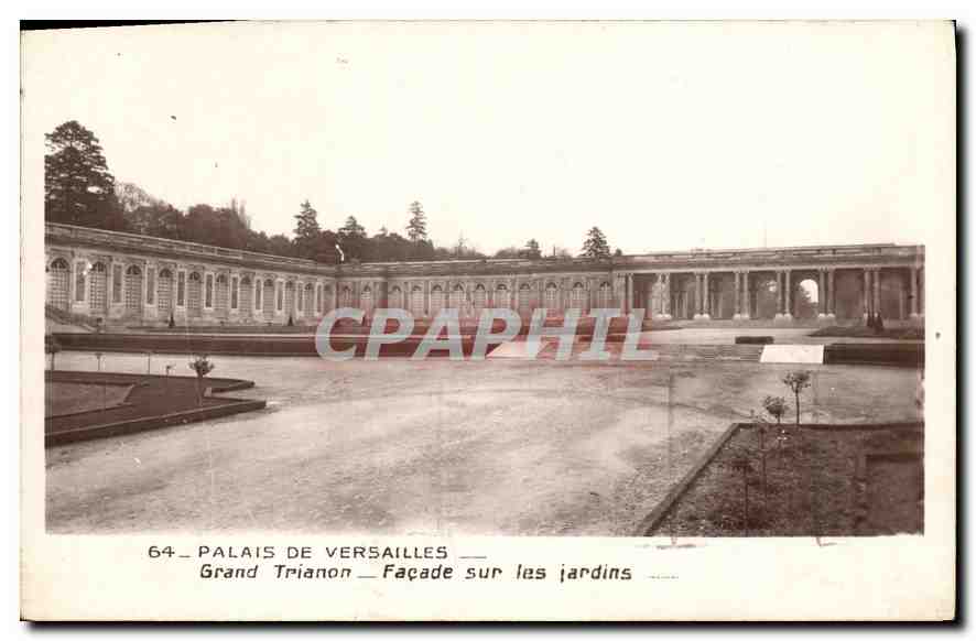 CPA Palais de Versailles Grand Trianon Facade sur les Jardins 