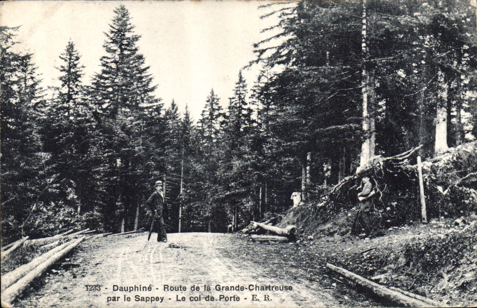 CPA Dauphine Route de la Grande Chartreuse par le Sappey le Col de Porte 