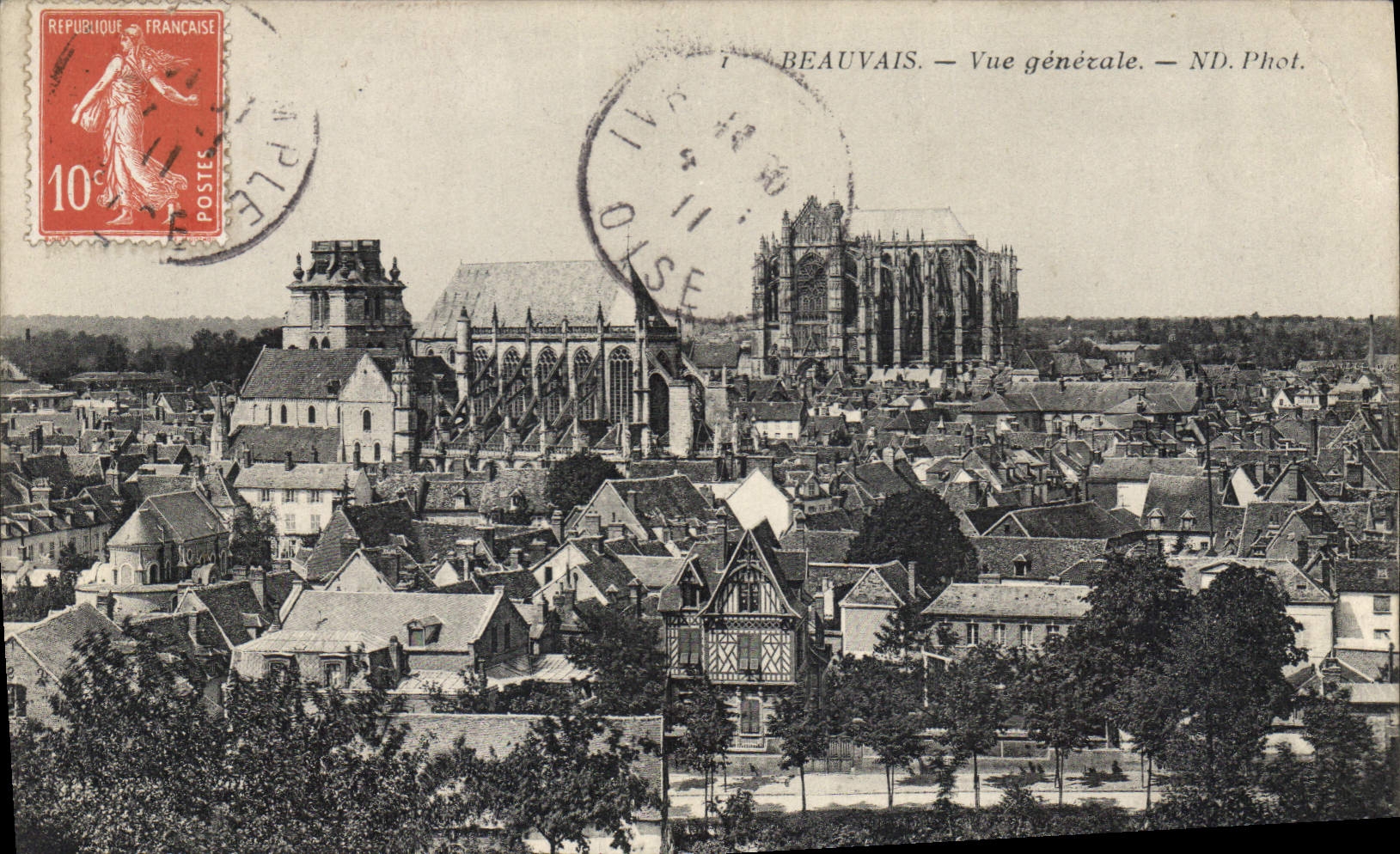 Beauvais — Vue générale — ND. Phot.