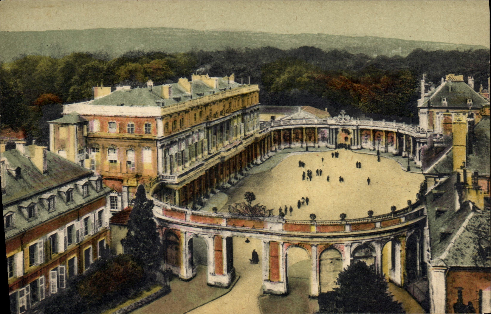 Nancy — Hémicycle de la Carrière — Palais du Gouvernement
