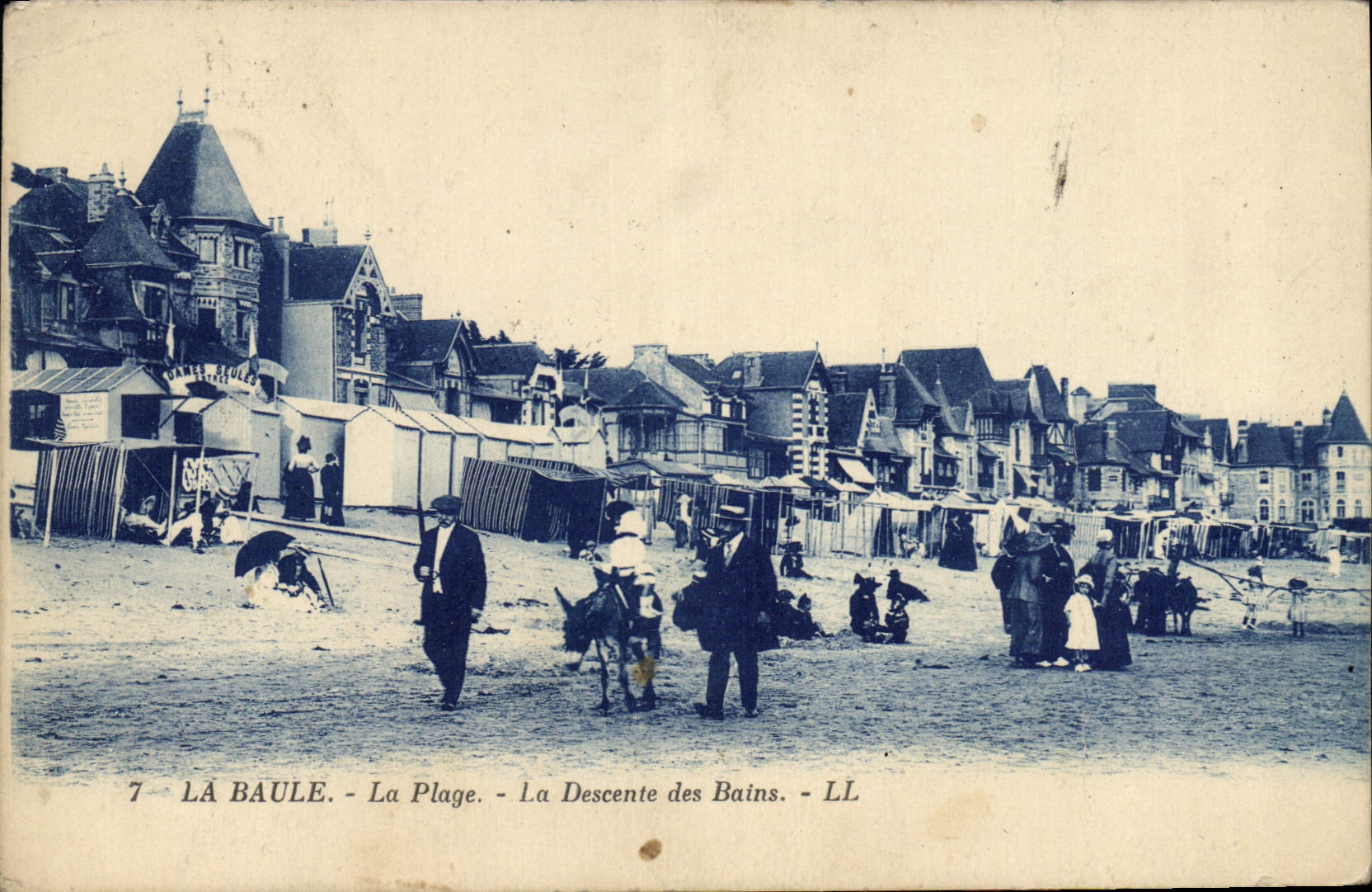 CPA La baule La Plage Le Descente des Bains 