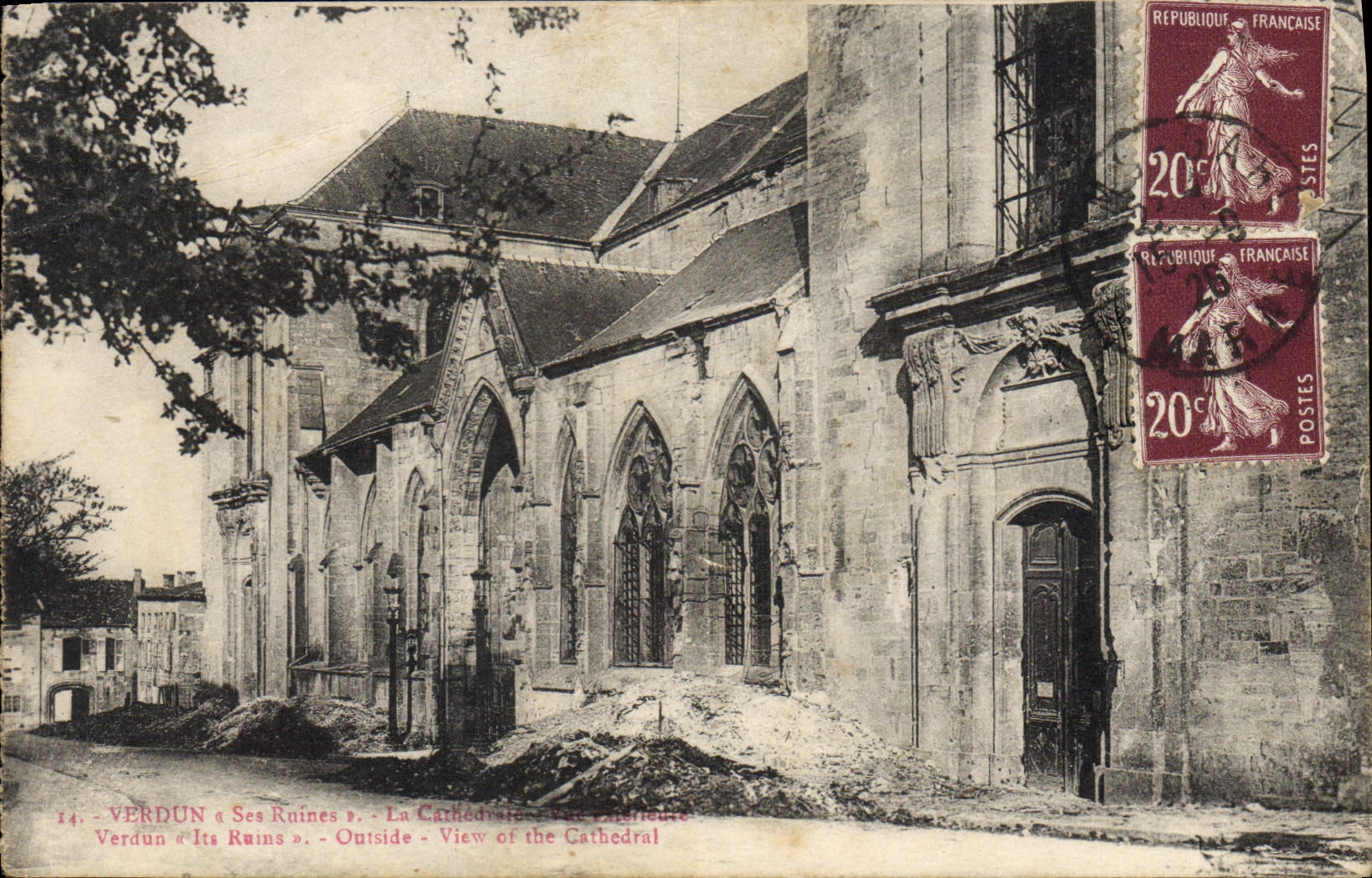 Verdun « Ses Ruines » — La Cathédrale — Vue extérieure — Éditeur non identifié, n° 14