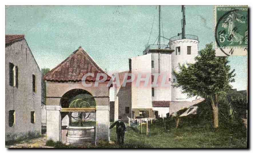 CPA Ile Ste Marguerite Le puits Espagnol et le semaphore