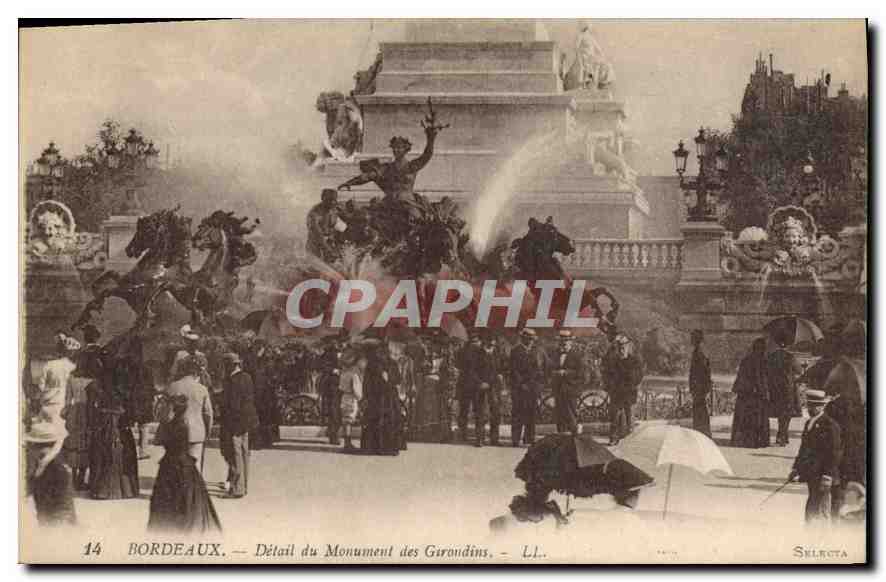 CPA Bordeaux Detail de Monument des Garoudins 