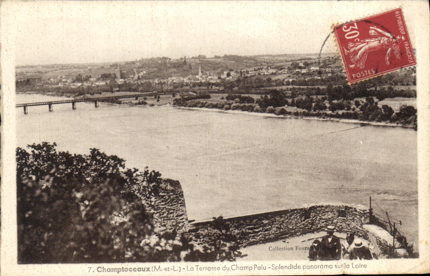 CPA Champtoceaux M e tL la Terrasse du Champ Palu Splendide panorama sur la Loire 