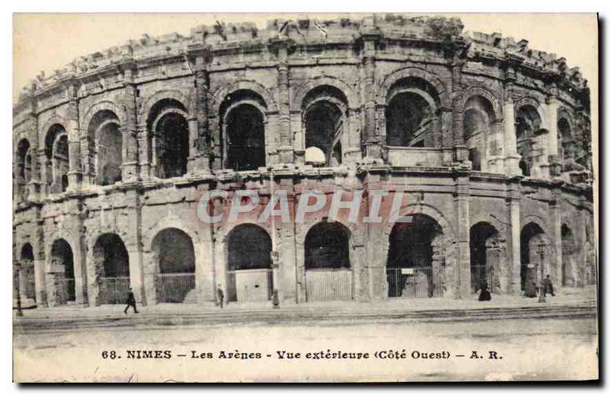 Nîmes - Les Arènes - Vue extérieure (Côté Ouest) - A.R.