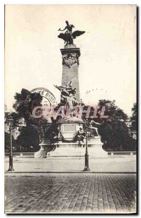 CPA Paris La Statue de Gambetta Place du Carrousel 