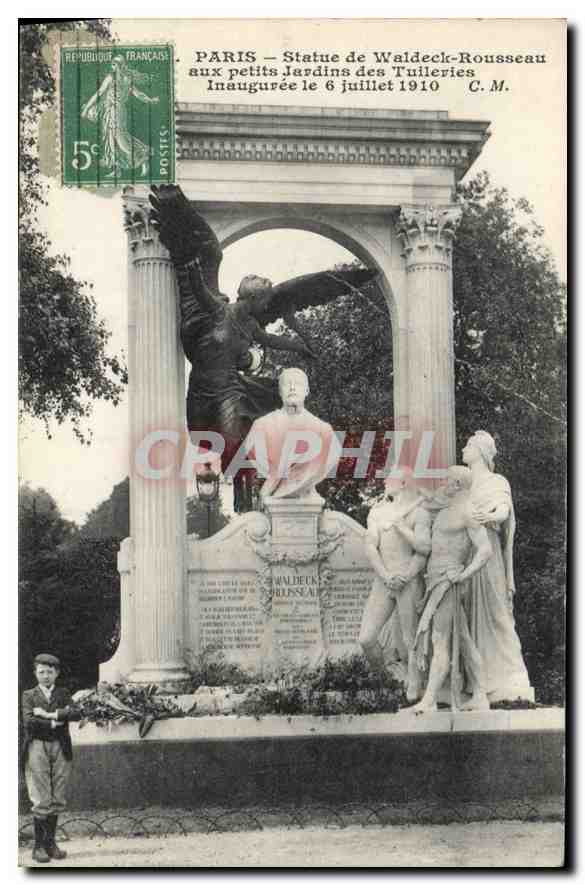 CPA Paris Statue de Waldeck Rousseau aux petits Jardins des Tuileries Inauguree le 6 juillet 1910 