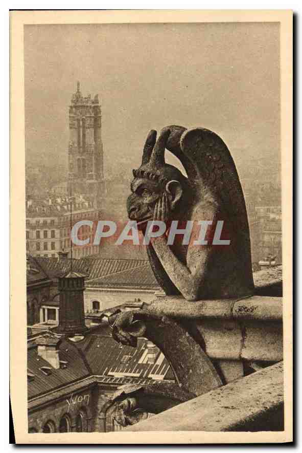 CPA Paris en flanant Notre Dame de Paris Detail de la facade Puest Chemere a gauche la Tour St Jacqu