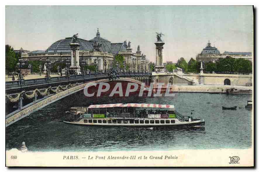 CPA Paris Le Pont Alexandre III et le Grand Palais 