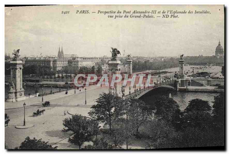 CPA Paris Perspective du Pont Alexandre III et de l'Esplanade des Invalides vue prise du Grand Palai