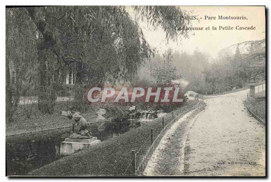CPA Paris Parc Montsouris La Laveuse et la Petite Cascade 