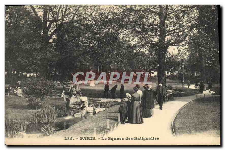 CPA Paris Le Square des Batignolles 