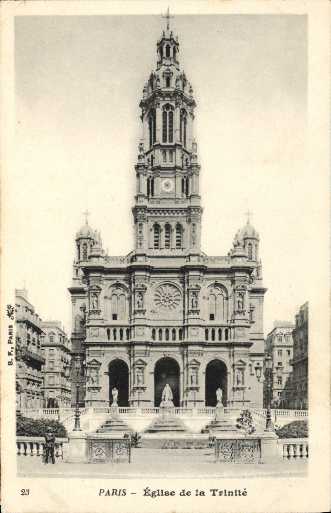 CPA Paris Eglise de la Trinite 