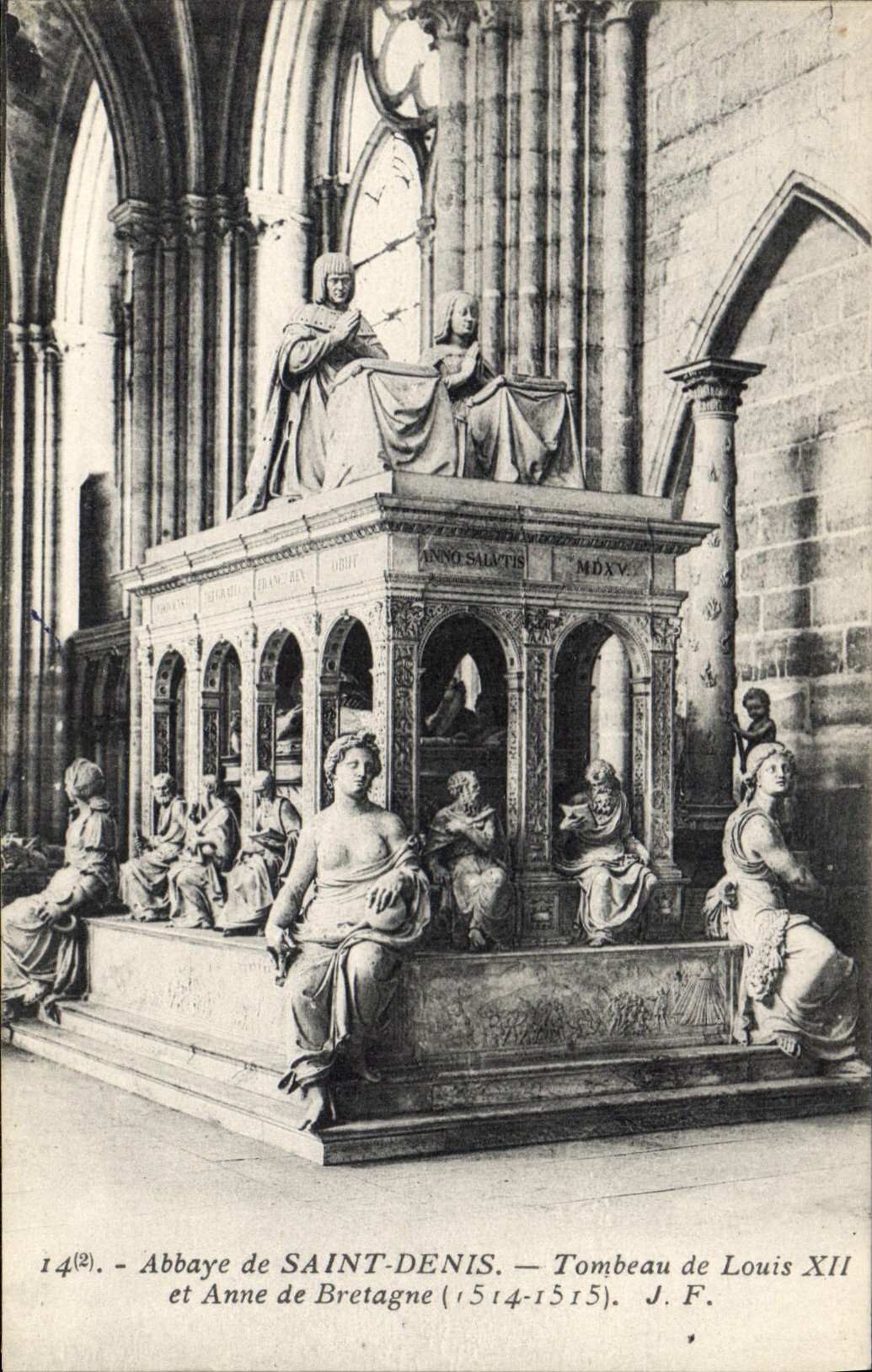 CPA Abbaye de Saint Denis Tombeau de Louis XII et Anne de Bretagne 