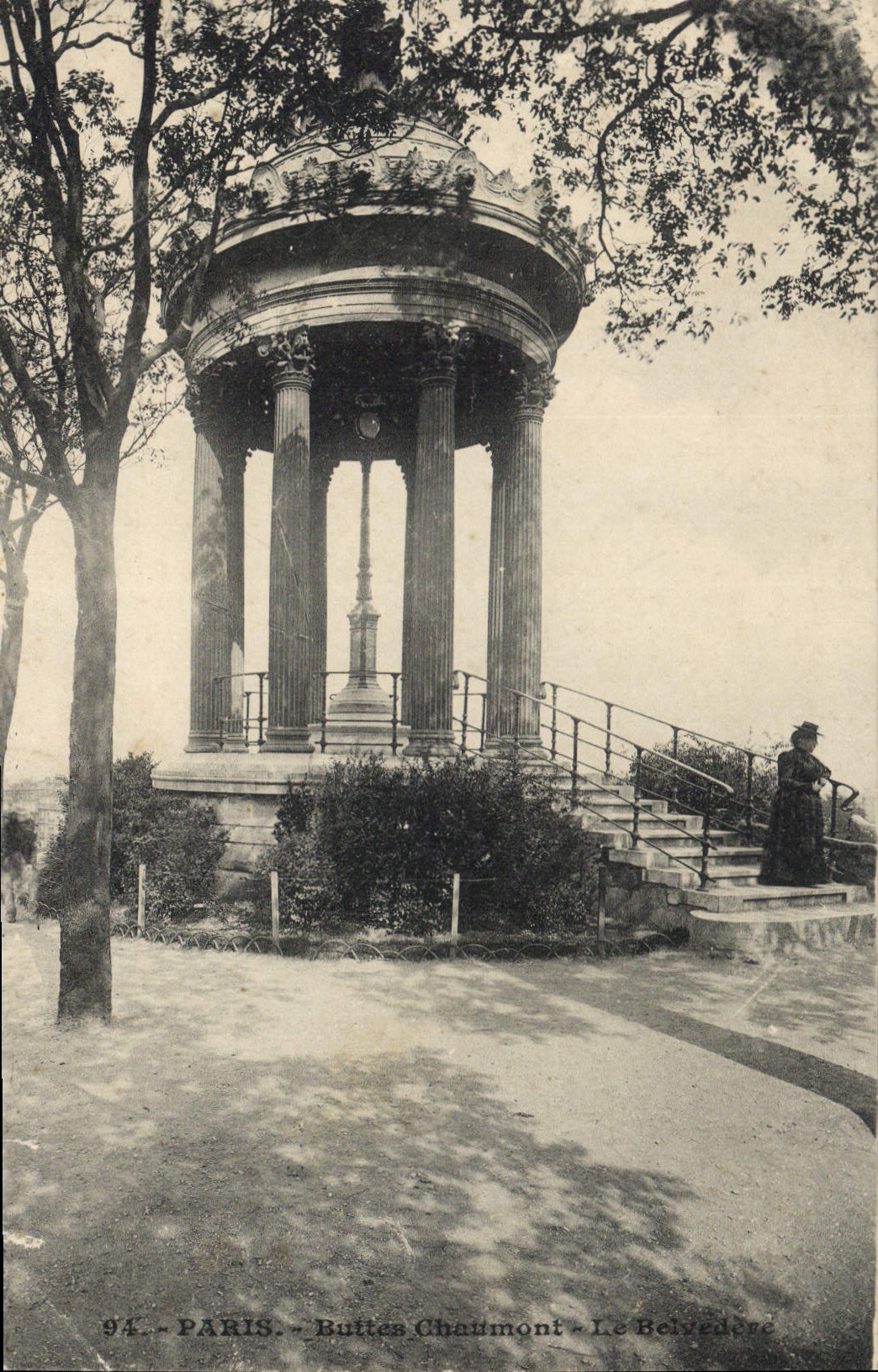 CPA Paris Buttes Chaumont Le Belvedere 