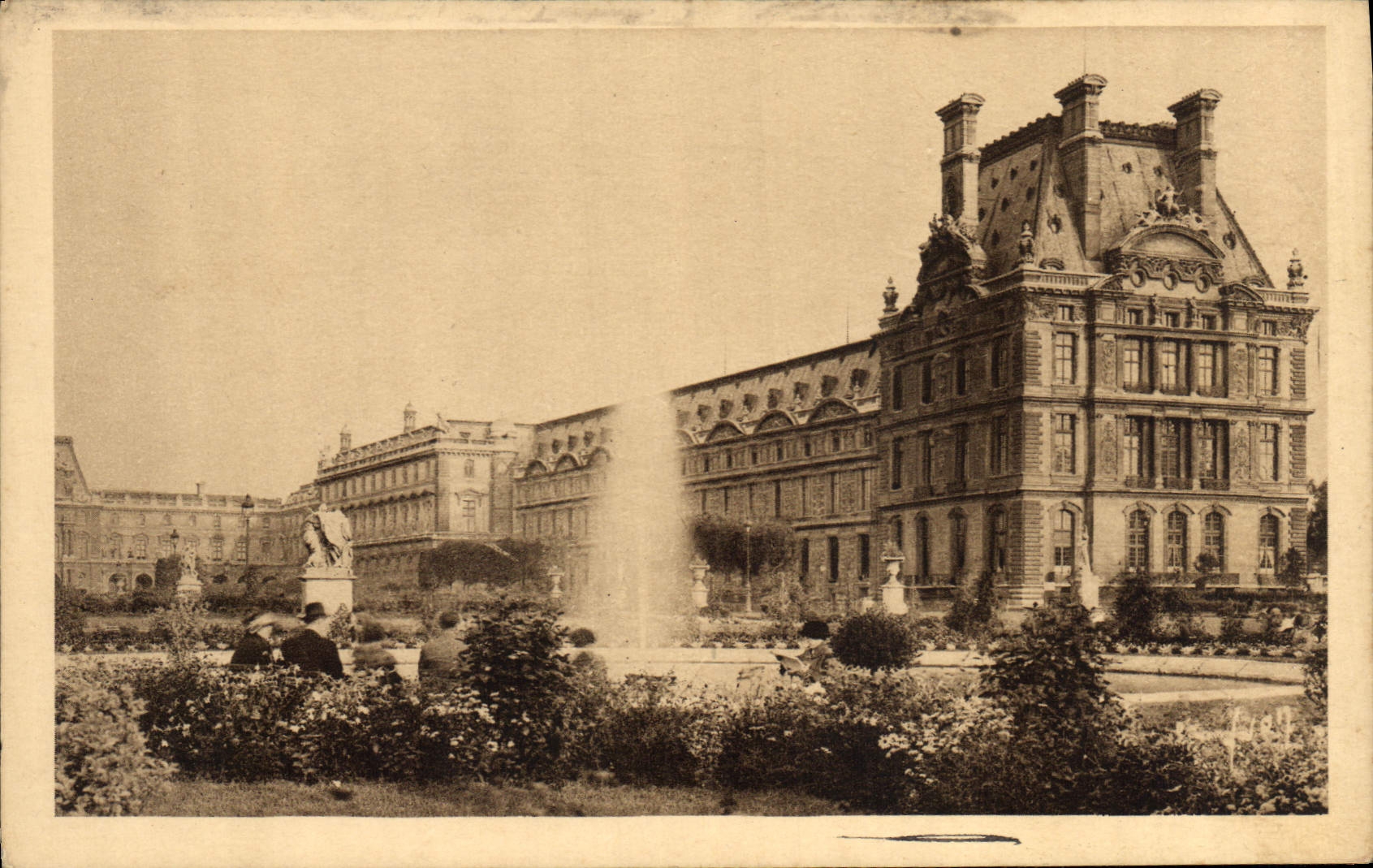 CPA Paris en flanant Le pavillon de Flore au jardin des Tuileries 