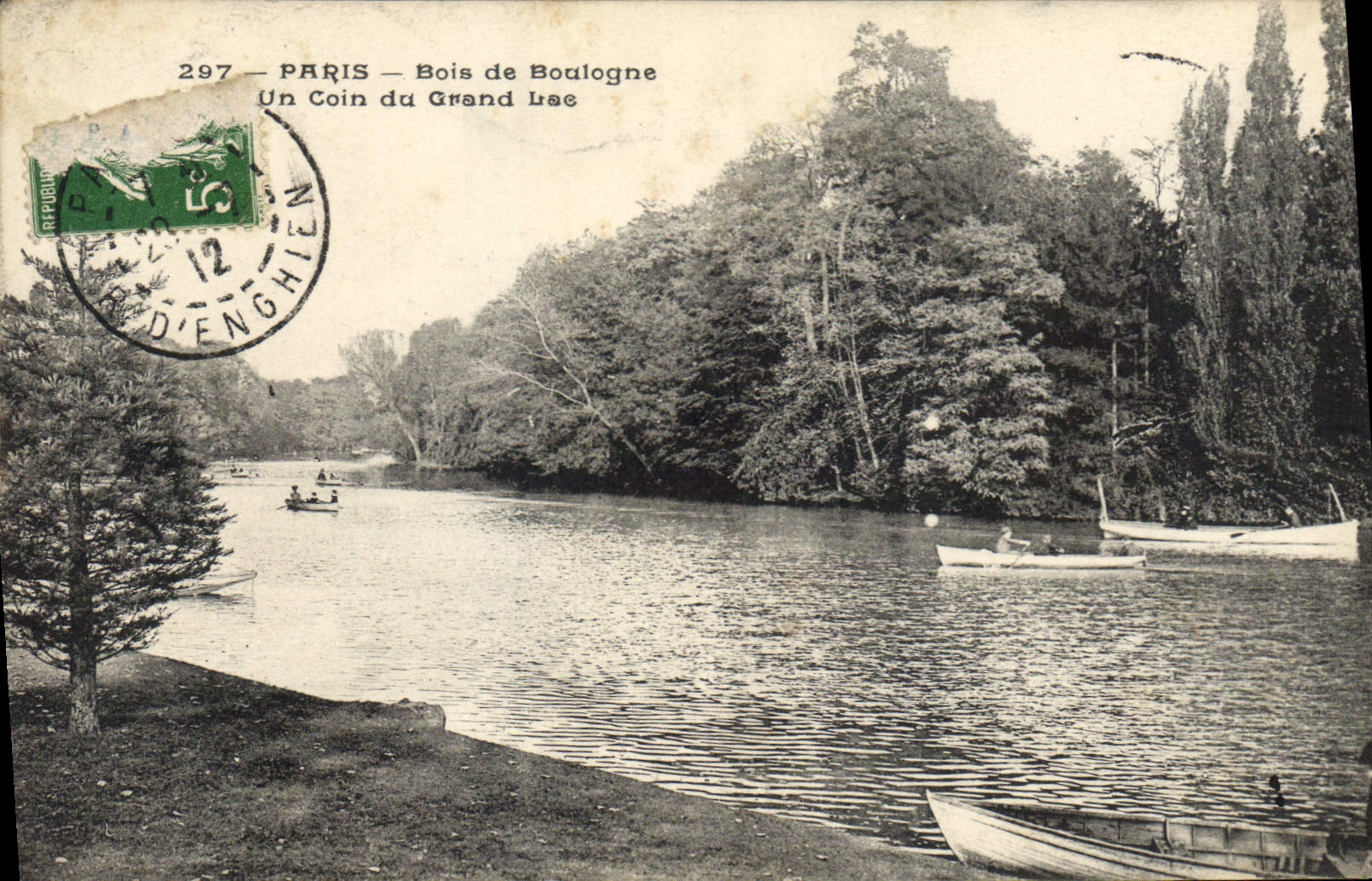 CPA Paris Bois de Boulogne Un coin du Grand Lac 