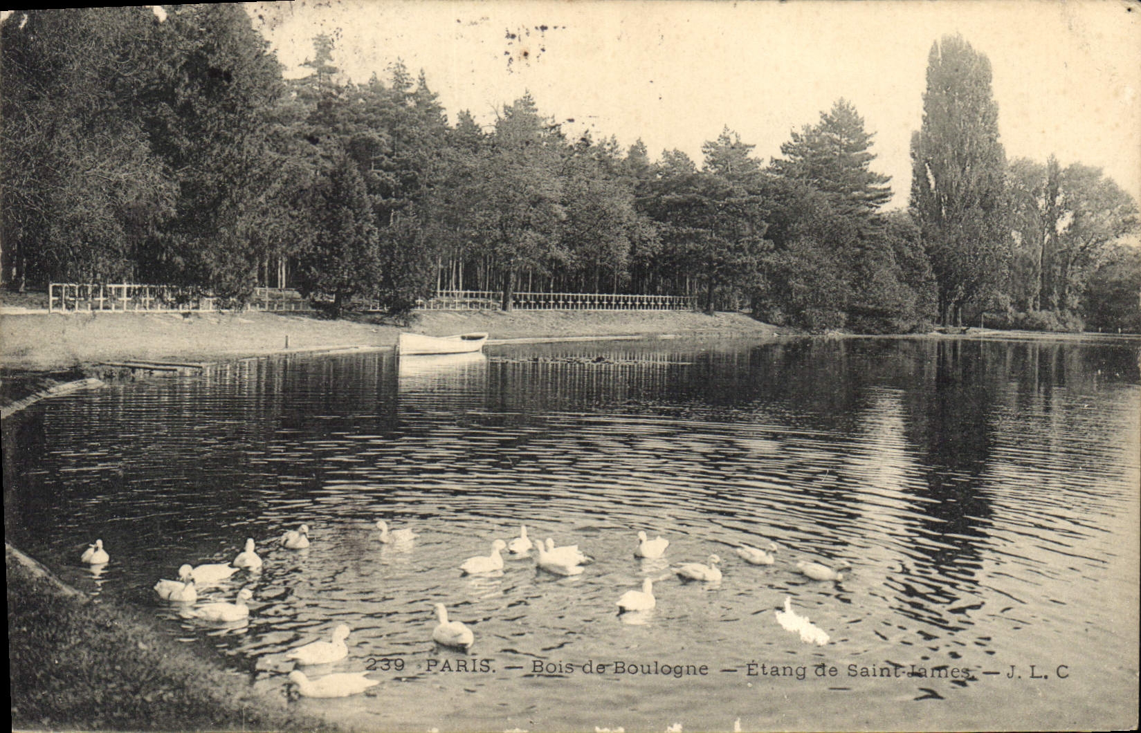CPA Paris Bois de Boulogne Etang de Saint la mes 