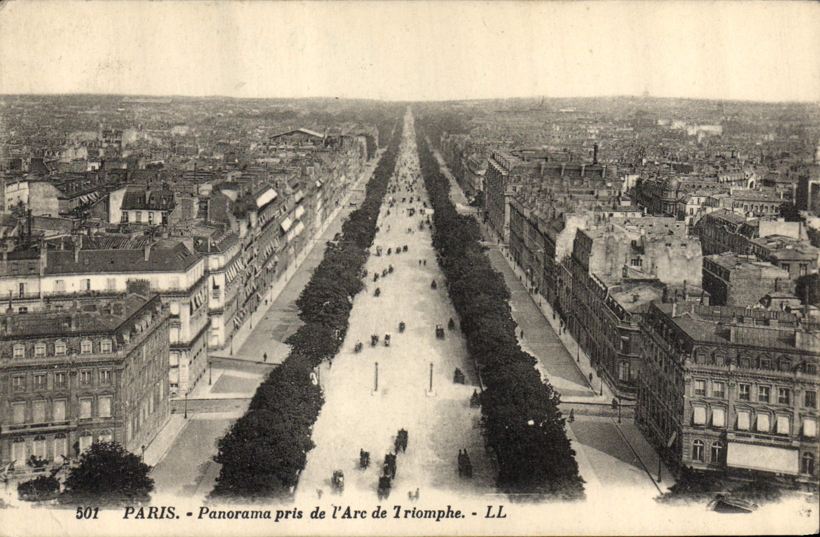 CPA Paris Panorama pris de l'Arc de Triomphe 