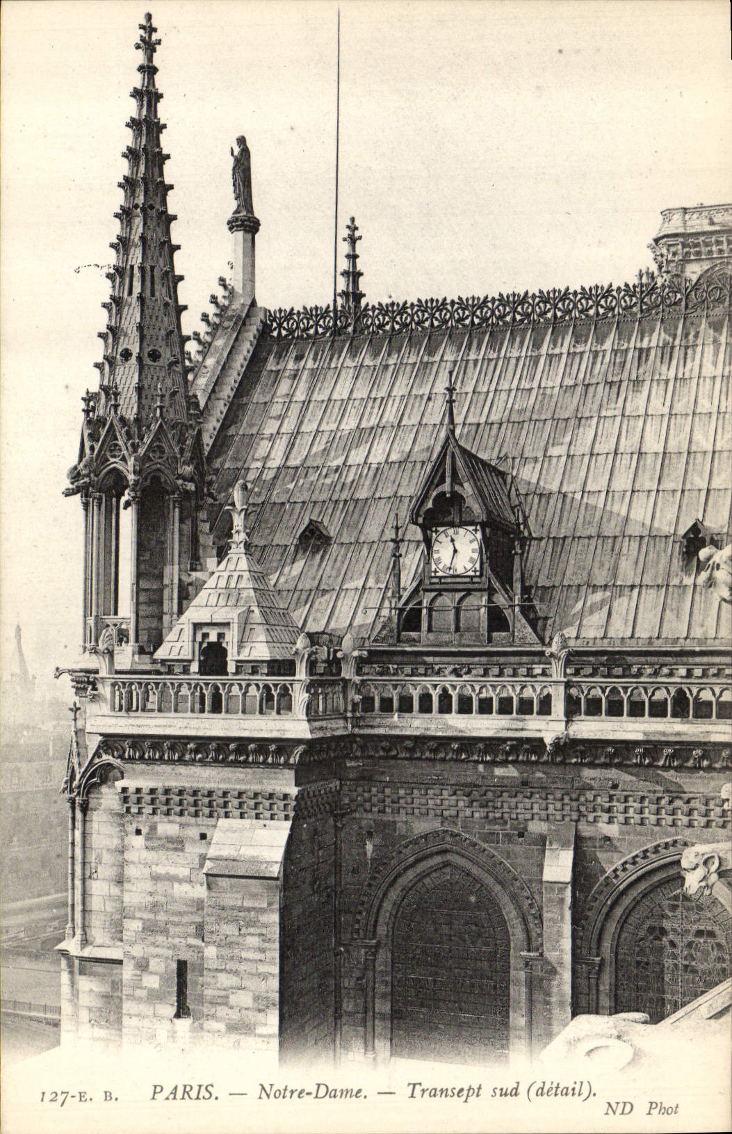 CPA Paris Notre Dame Transept sud detail 