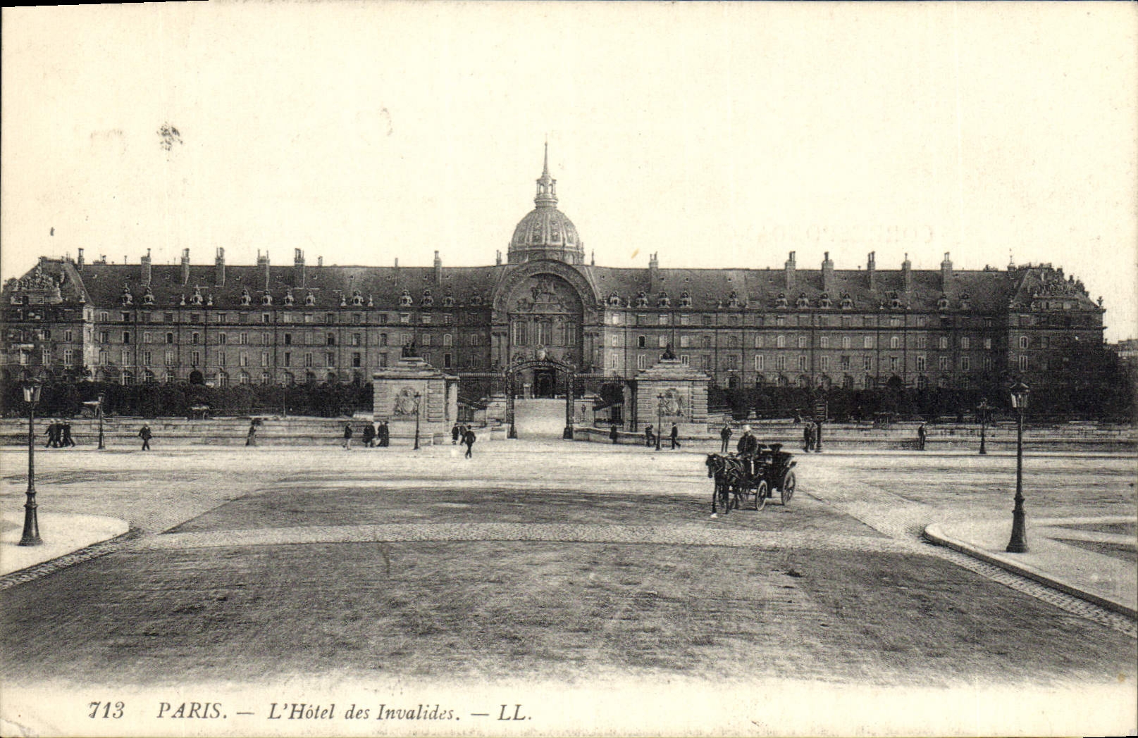 CPA Paris L'Hotel des Invalides 