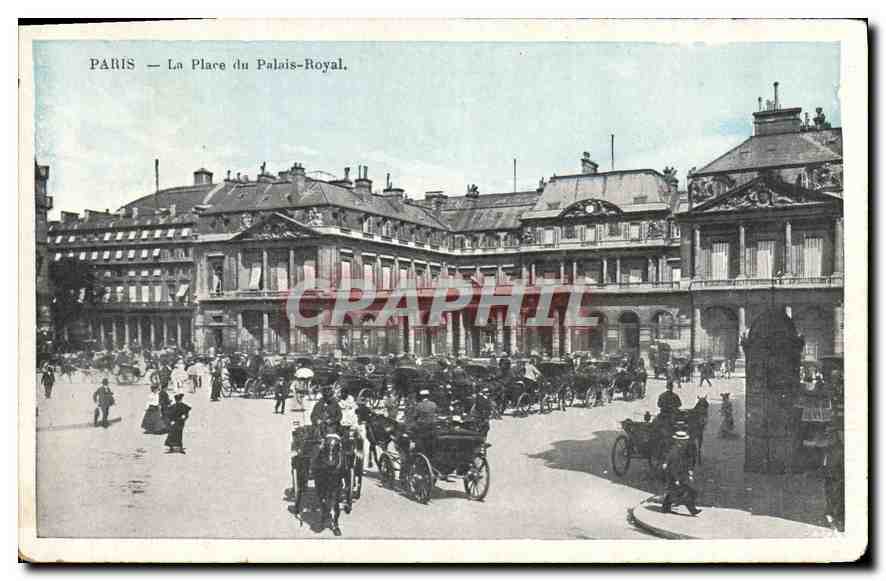 CPA Paris La Place du Palais Royal 